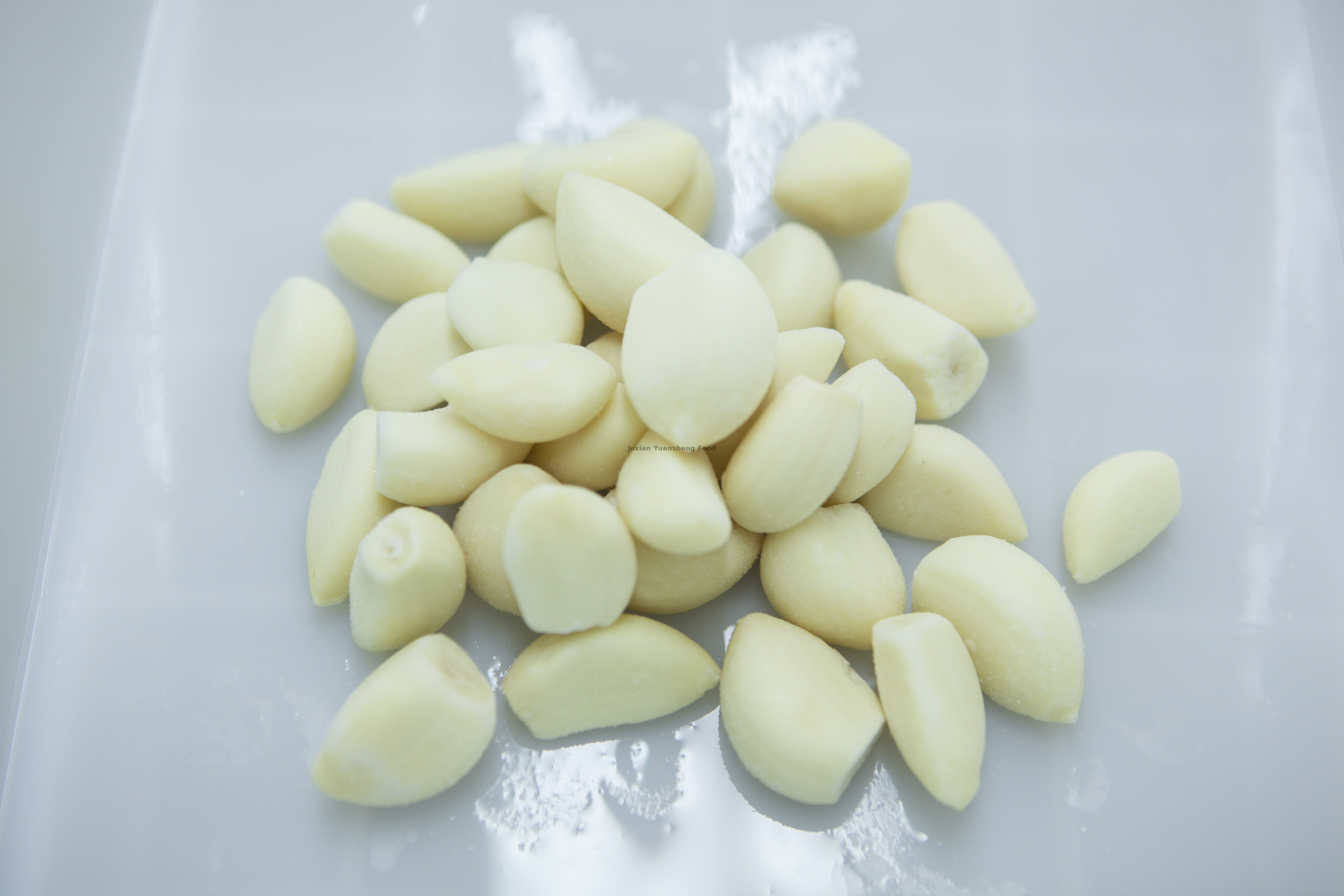 Gefrorene Knoblauchzehe